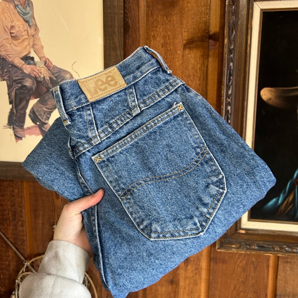 Vintage 90s Lee Y2K Classic High Rise Blue Womens straight leg jeans